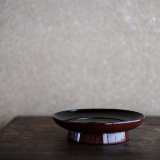 外潤塗内黒漆 椿皿(明治時代)