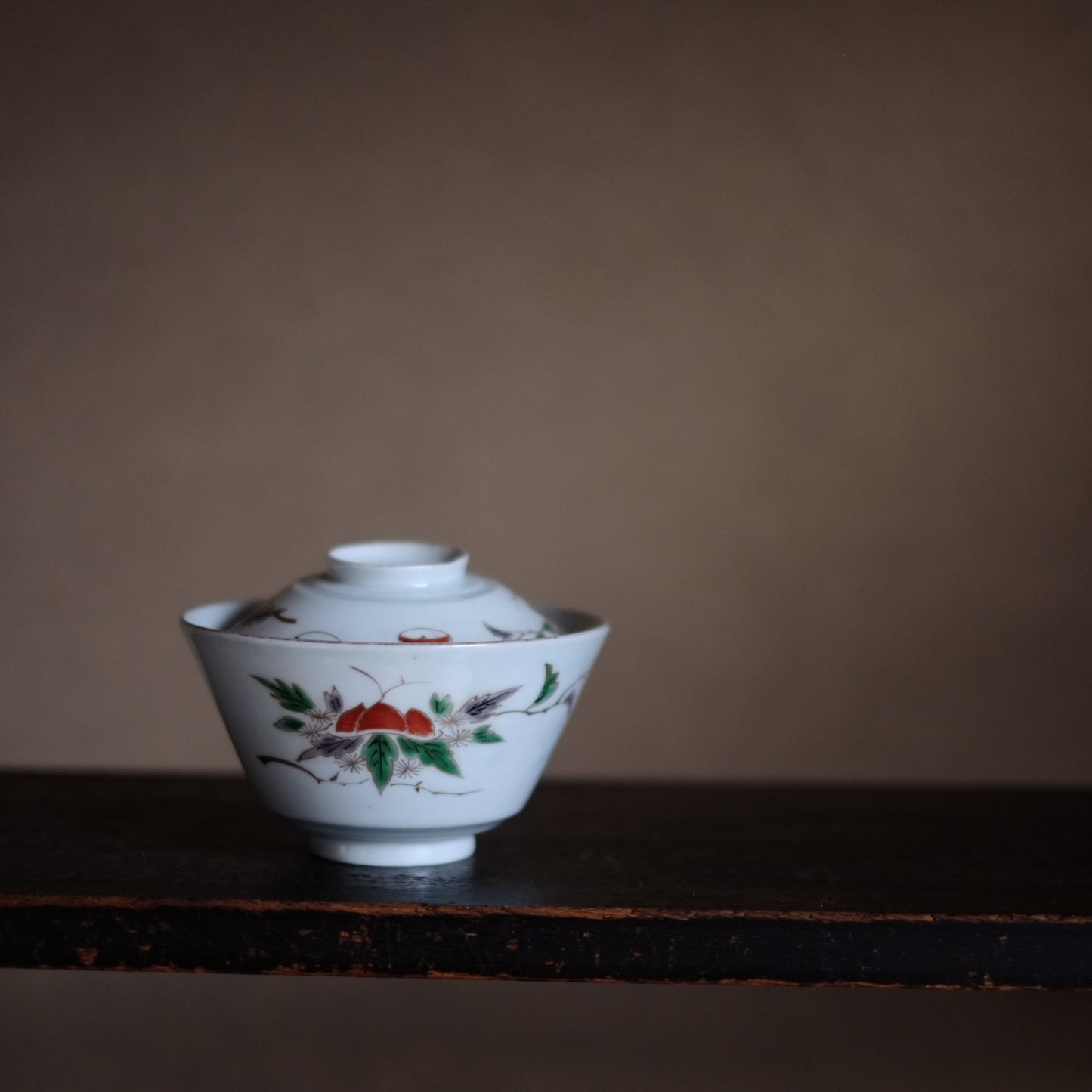 古伊万里白磁 栗図色絵 蓋付茶碗(江戸時代)