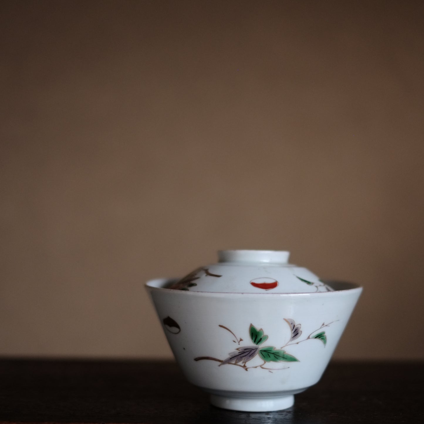 古伊万里白磁 栗図色絵 蓋付茶碗(江戸時代)
