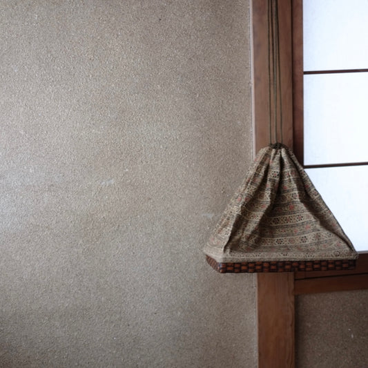 時代 和更紗花唐草文 巾着籠物(大正-昭和期)