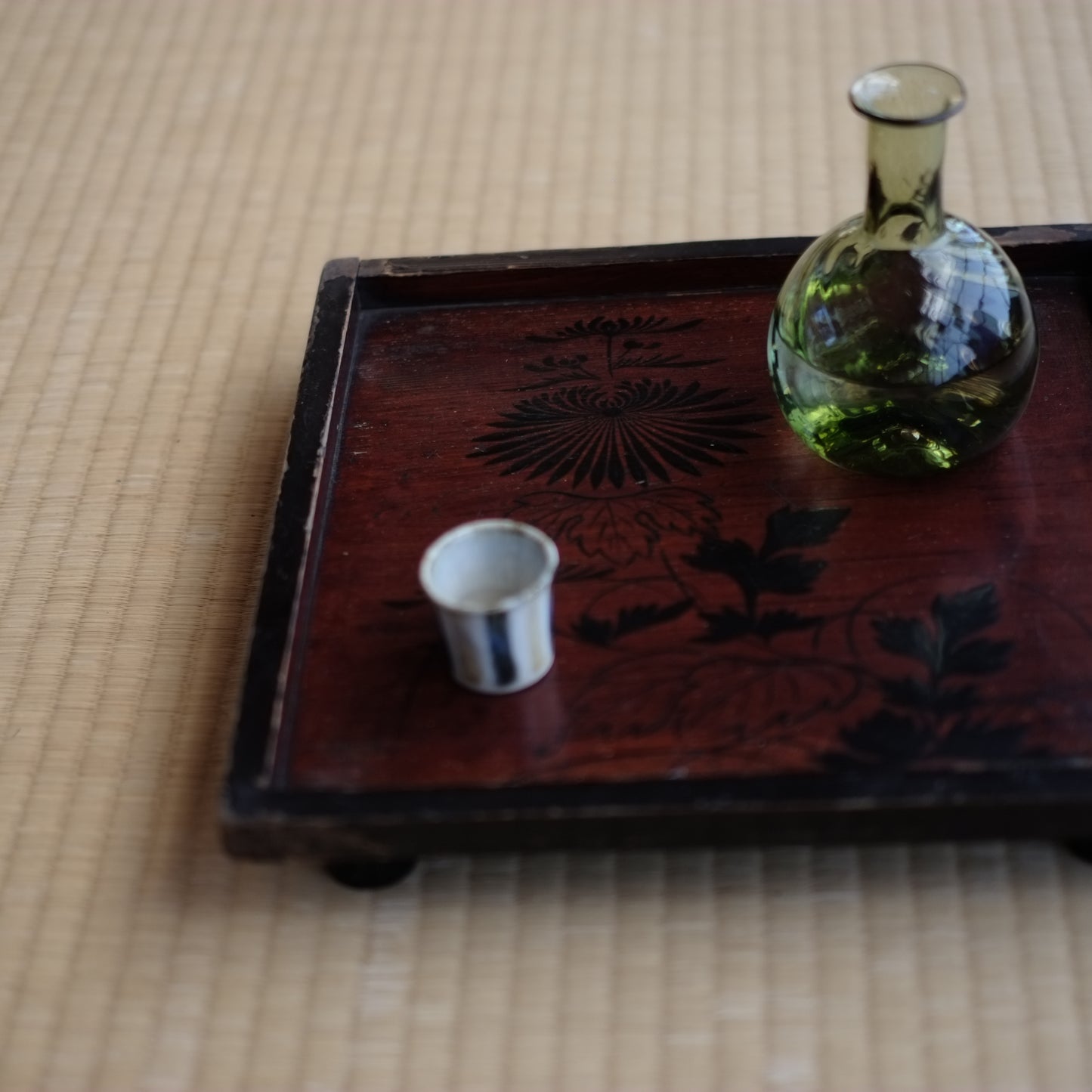 時代 黒漆絵足付膳 (江戸時代)