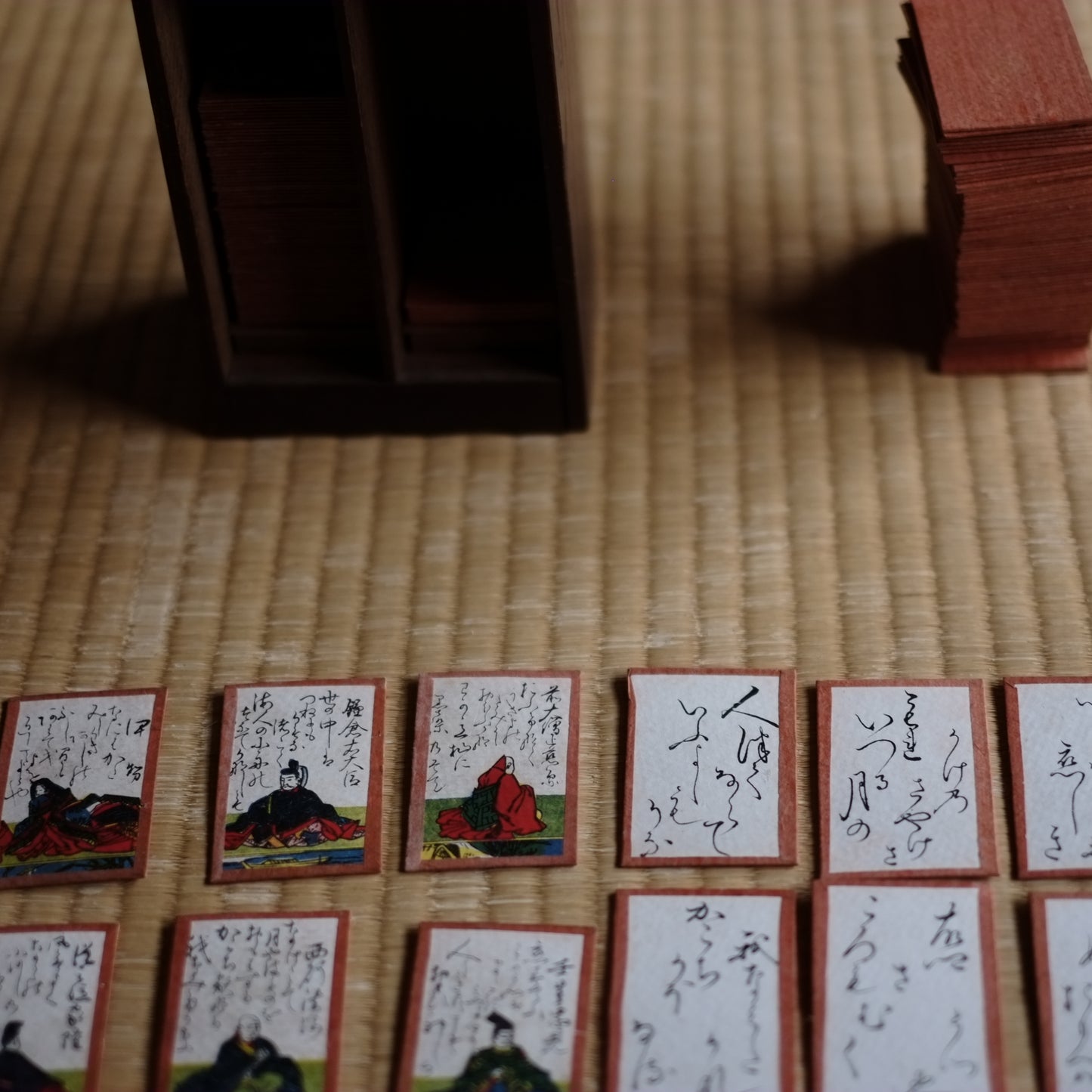 百人一首 彩色 時代歌留多 木箱付 (明治-大正時代)