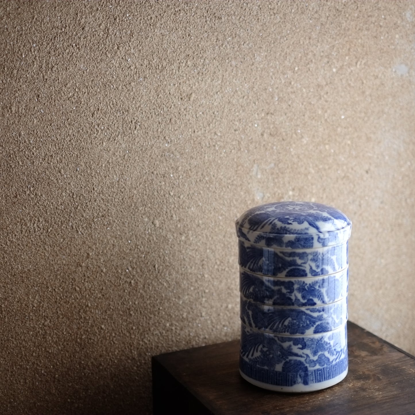 時代 鶴図白磁印判 蓋付 丸形四段重 (明治期頃 19世紀)