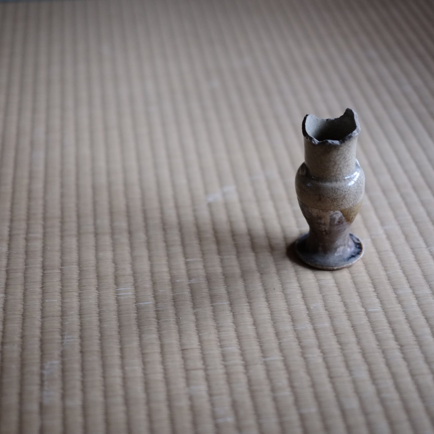 時代 白釉掛分 仏花器