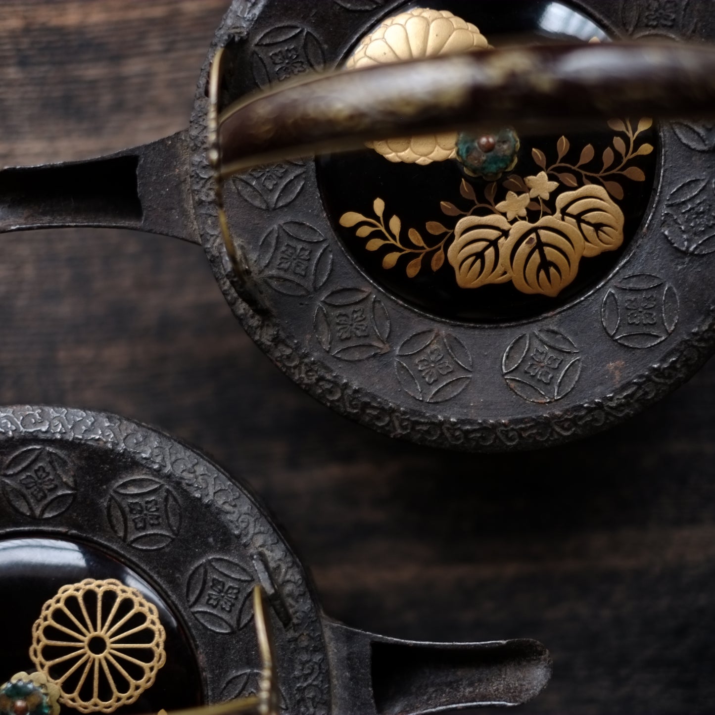 時代 研出蒔絵蓋 鉄銚子 対 燗鍋 時代箱付 (江戸時代)