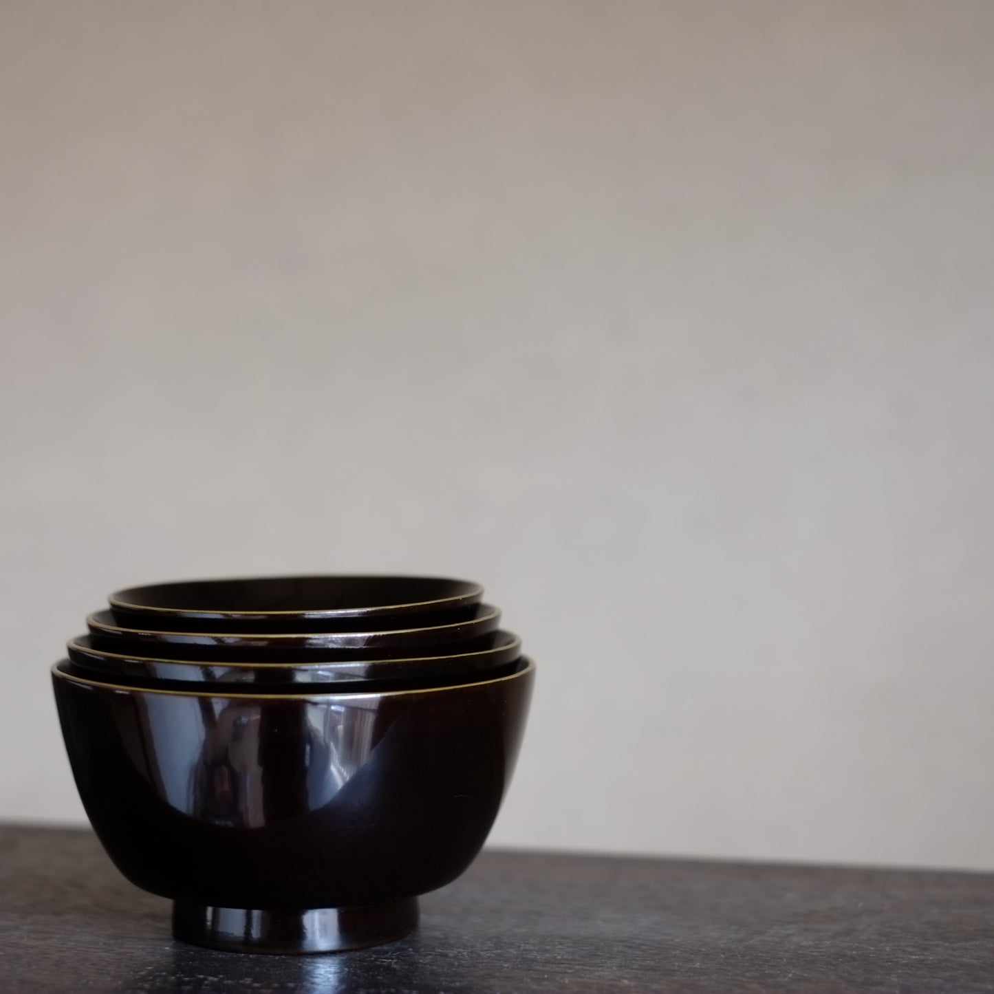 時代輪島塗 縁金黒漆塗本堅地布着 四つ椀 (明治時代)