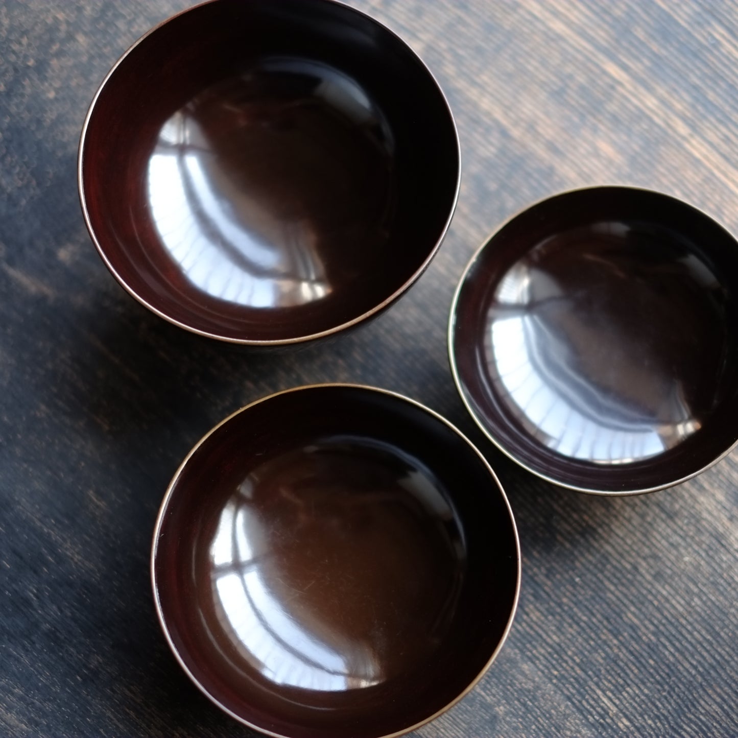 時代 黒艶漆塗布着 三つ椀 (江戸–明治初期)