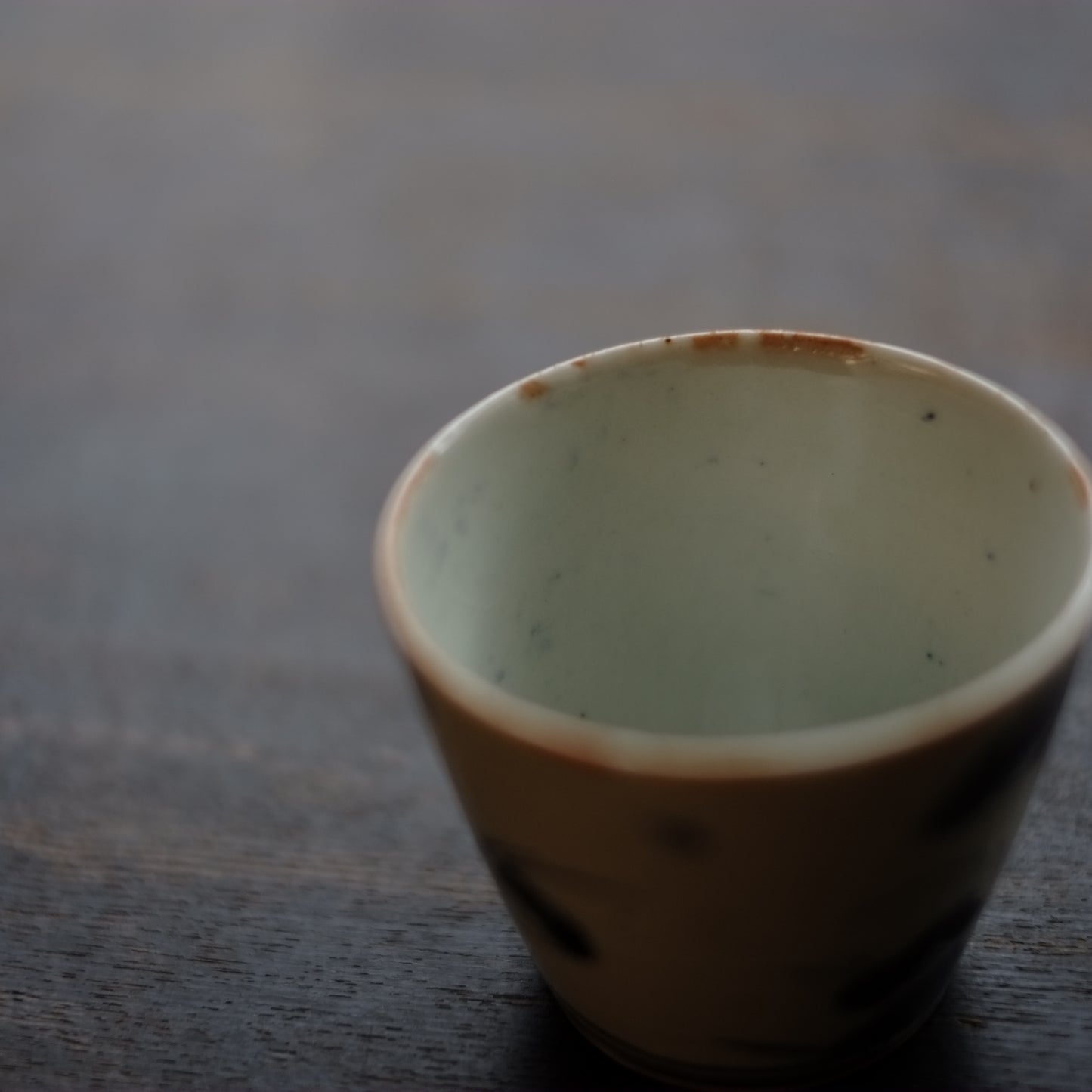 古伊万里 草花文蕎麦猪口 (江戸時代)