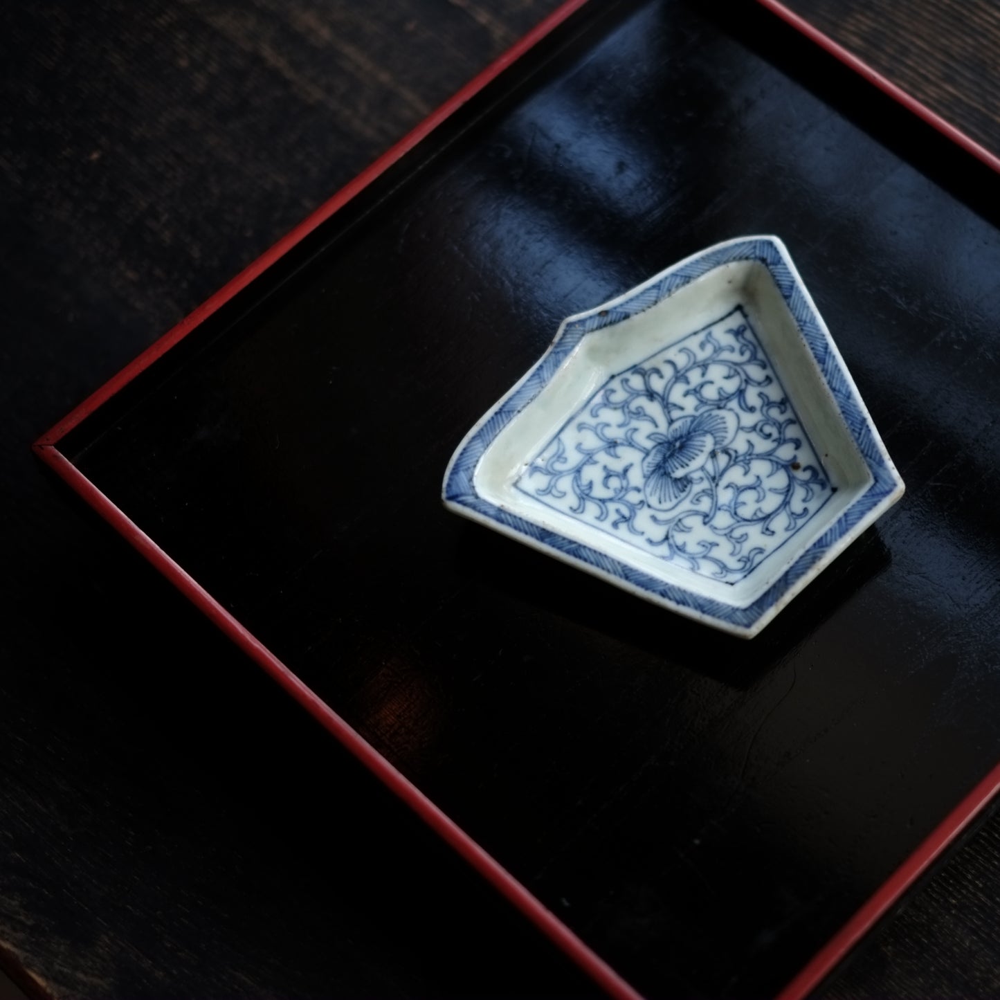 新渡染付 青花 変形皿 (清朝期)