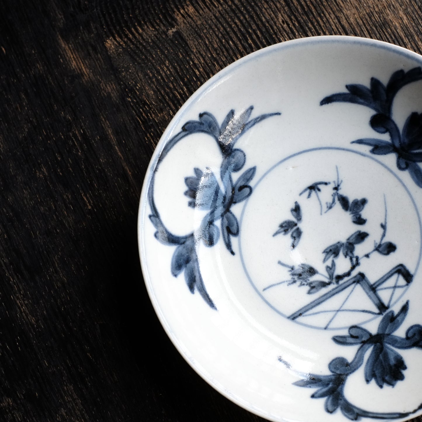 時代 花草紋染付皿 (江戸時代)