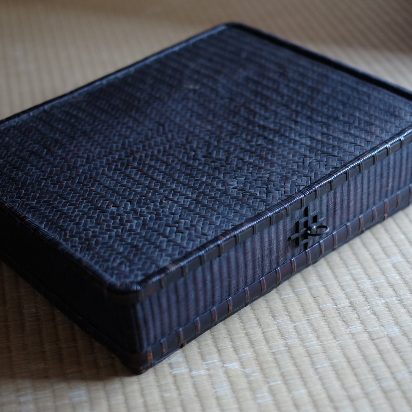 時代 鉄金具煤竹蓋付籠物 (江戸時代)