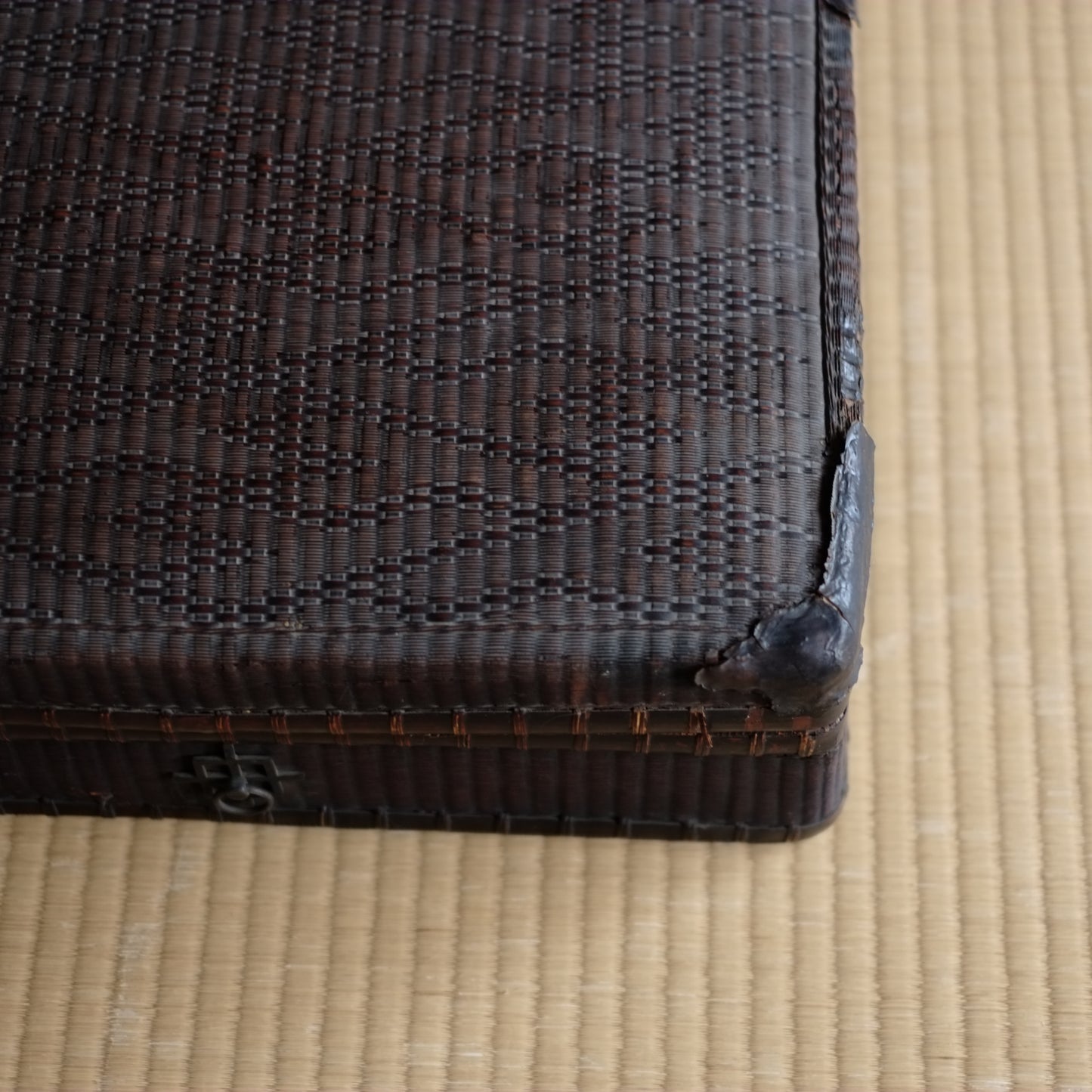 時代 鉄金具煤竹蓋付籠物 (江戸時代)