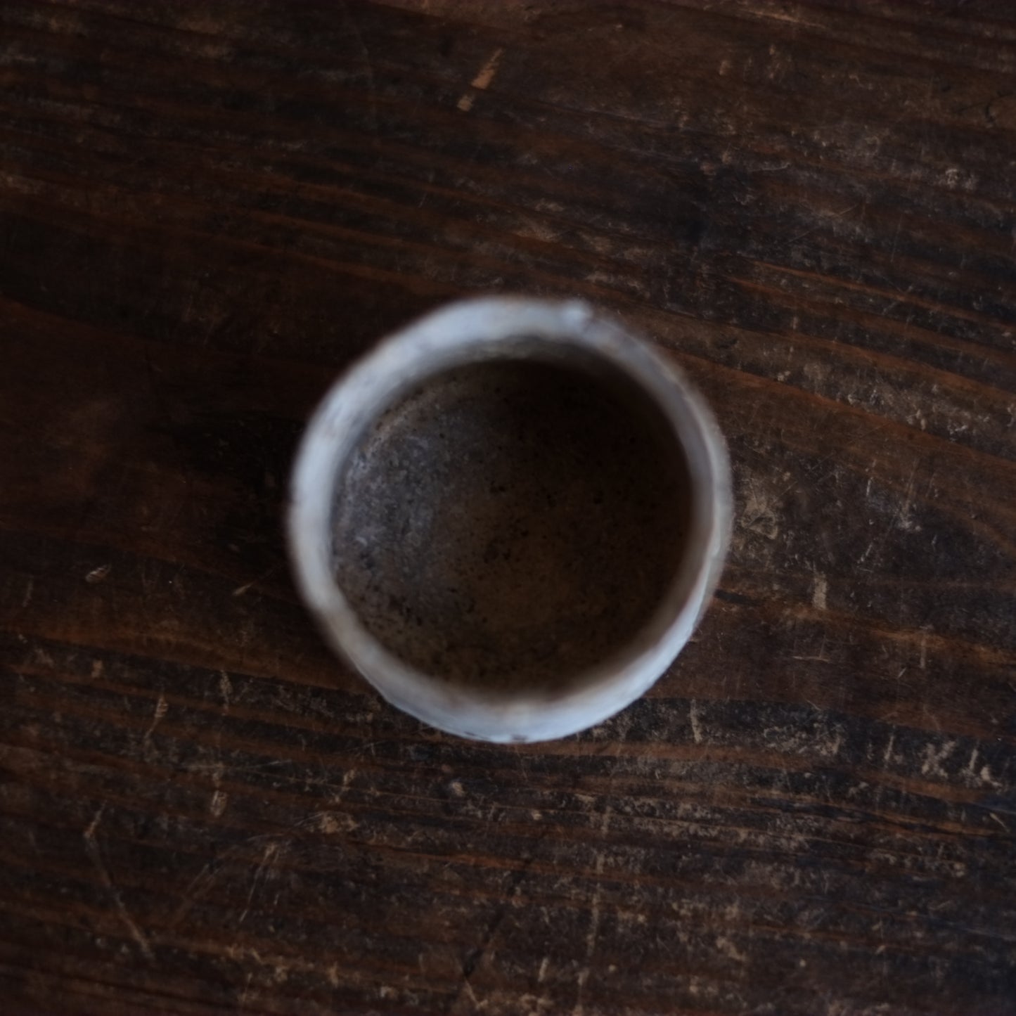 美濃灰釉 筒盃 (桃山-江戸初期)