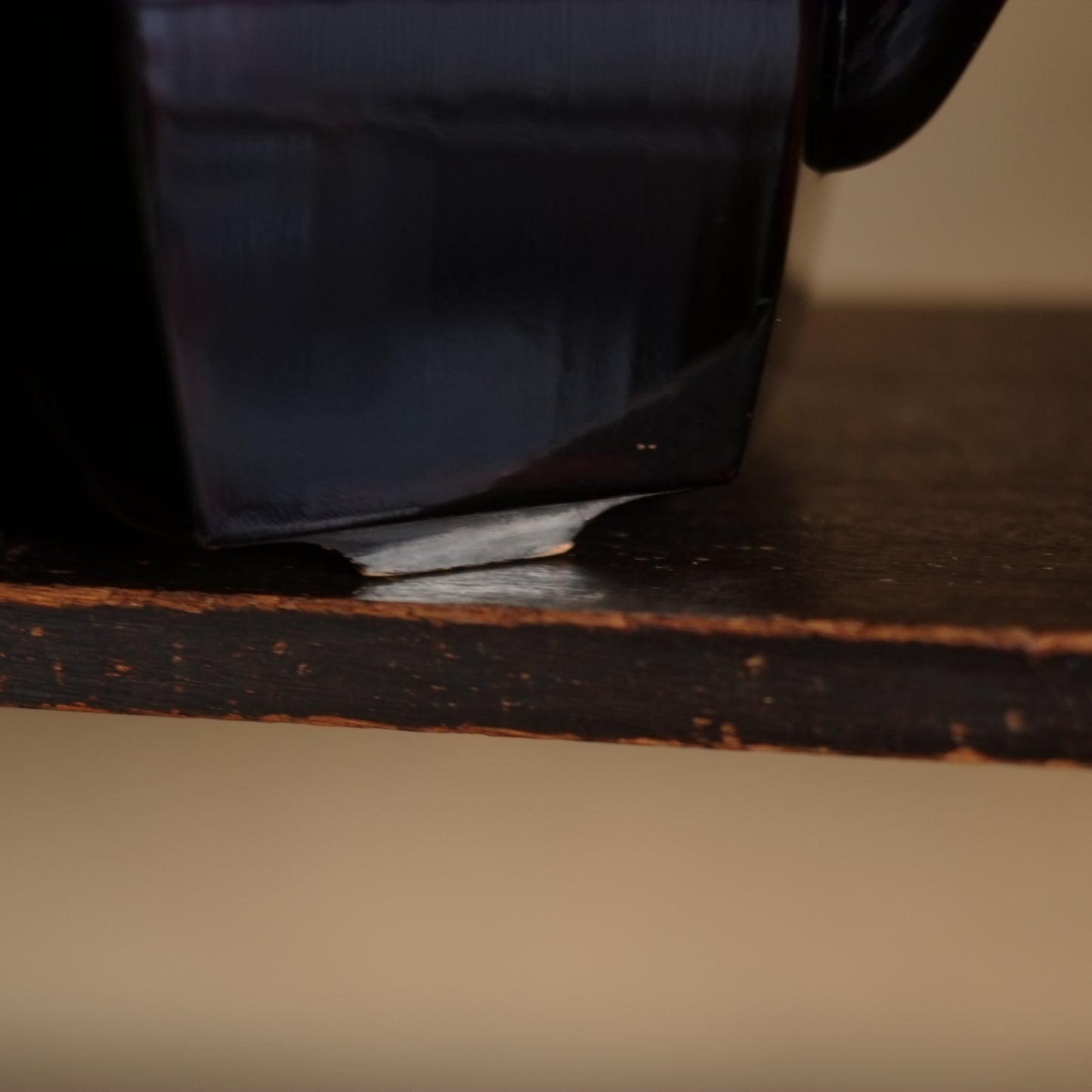 時代 六角 黒漆塗銚子 塗箱付 (江戸時代)