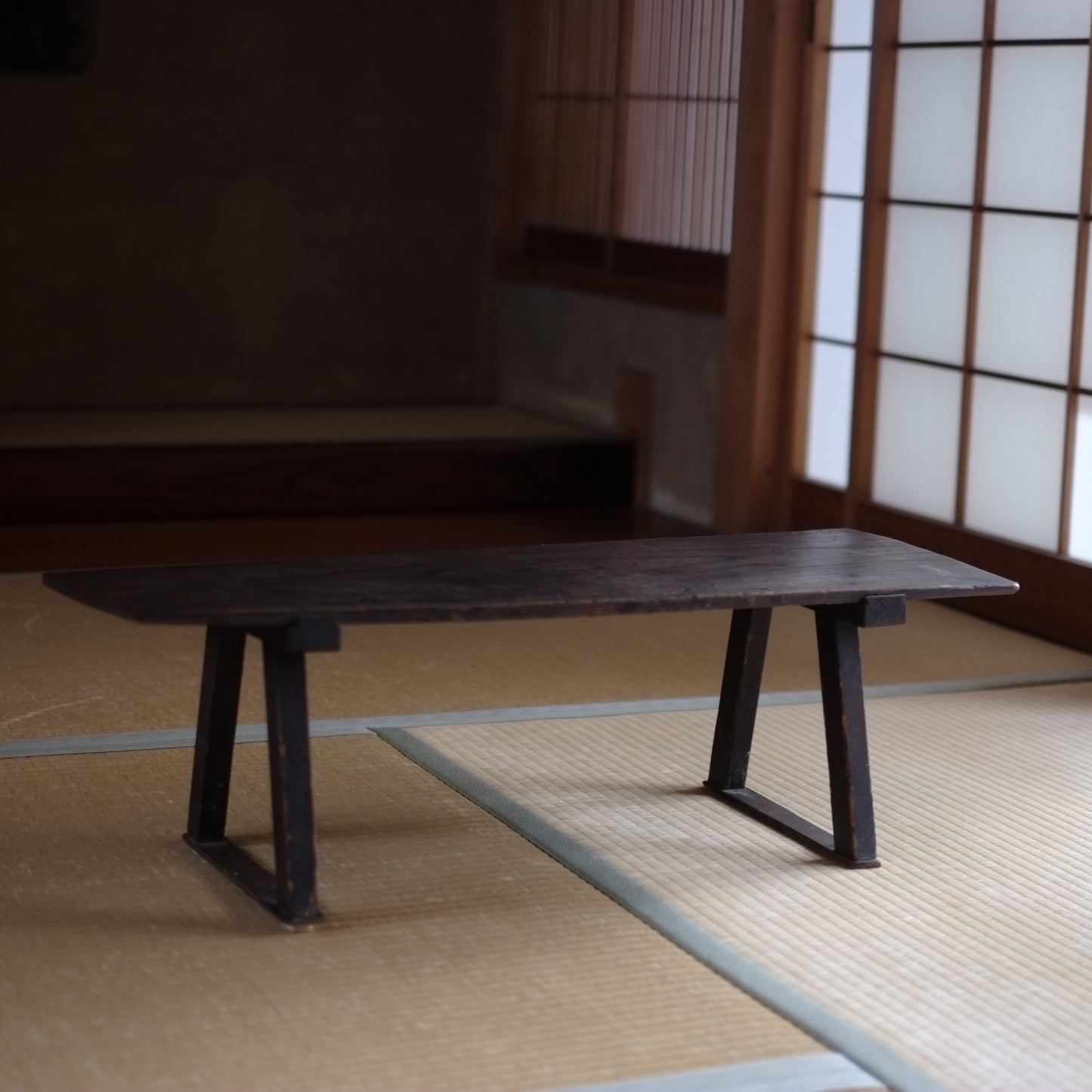 時代 文机 (明治初期)