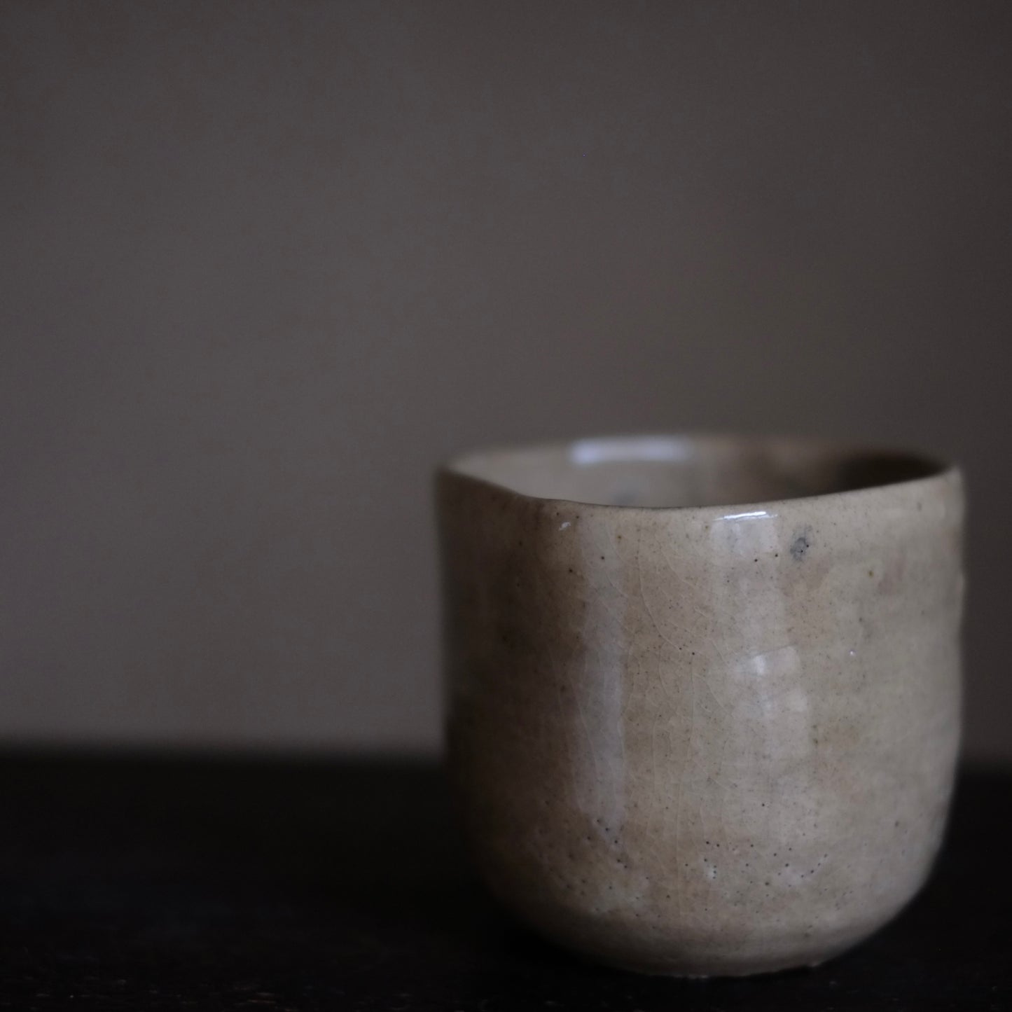 李朝 雨漏筒茶碗 (李朝朝鮮時代)