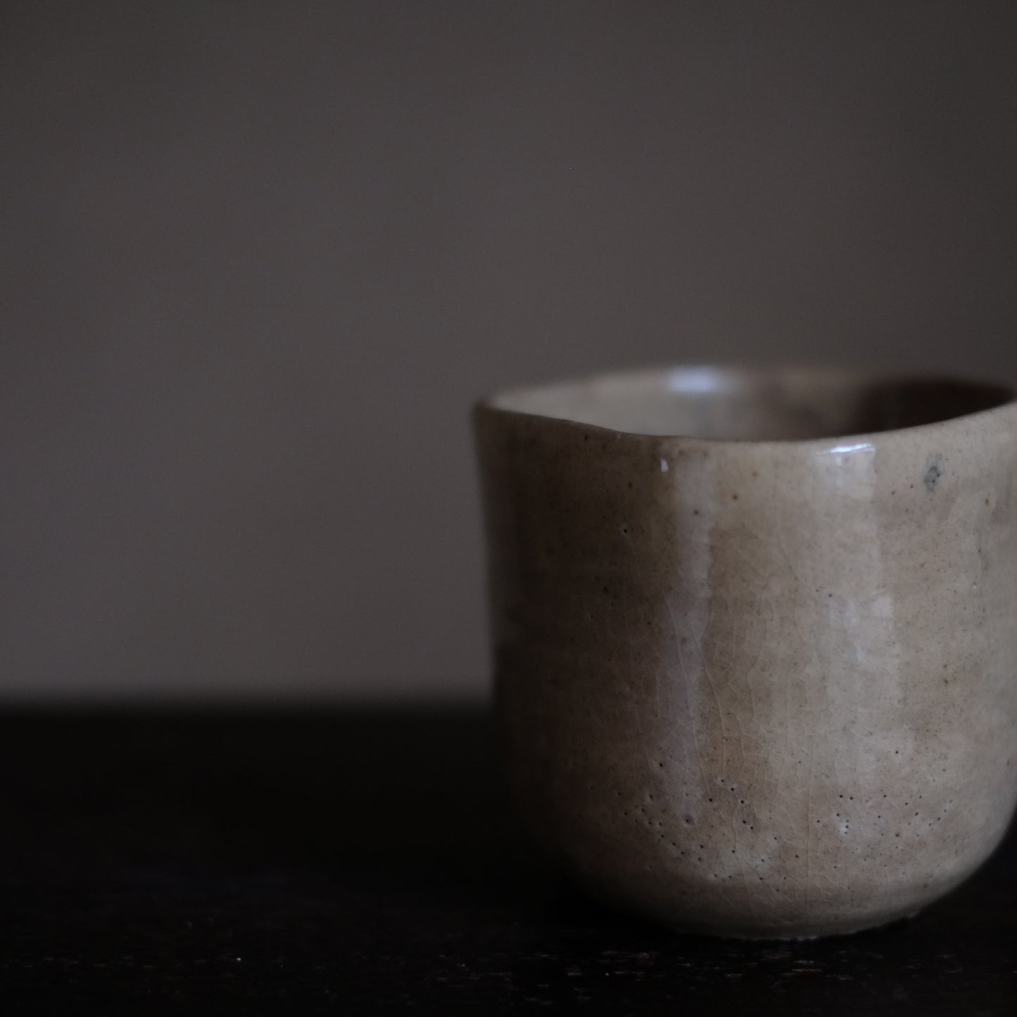 李朝 雨漏筒茶碗 (李朝朝鮮時代)