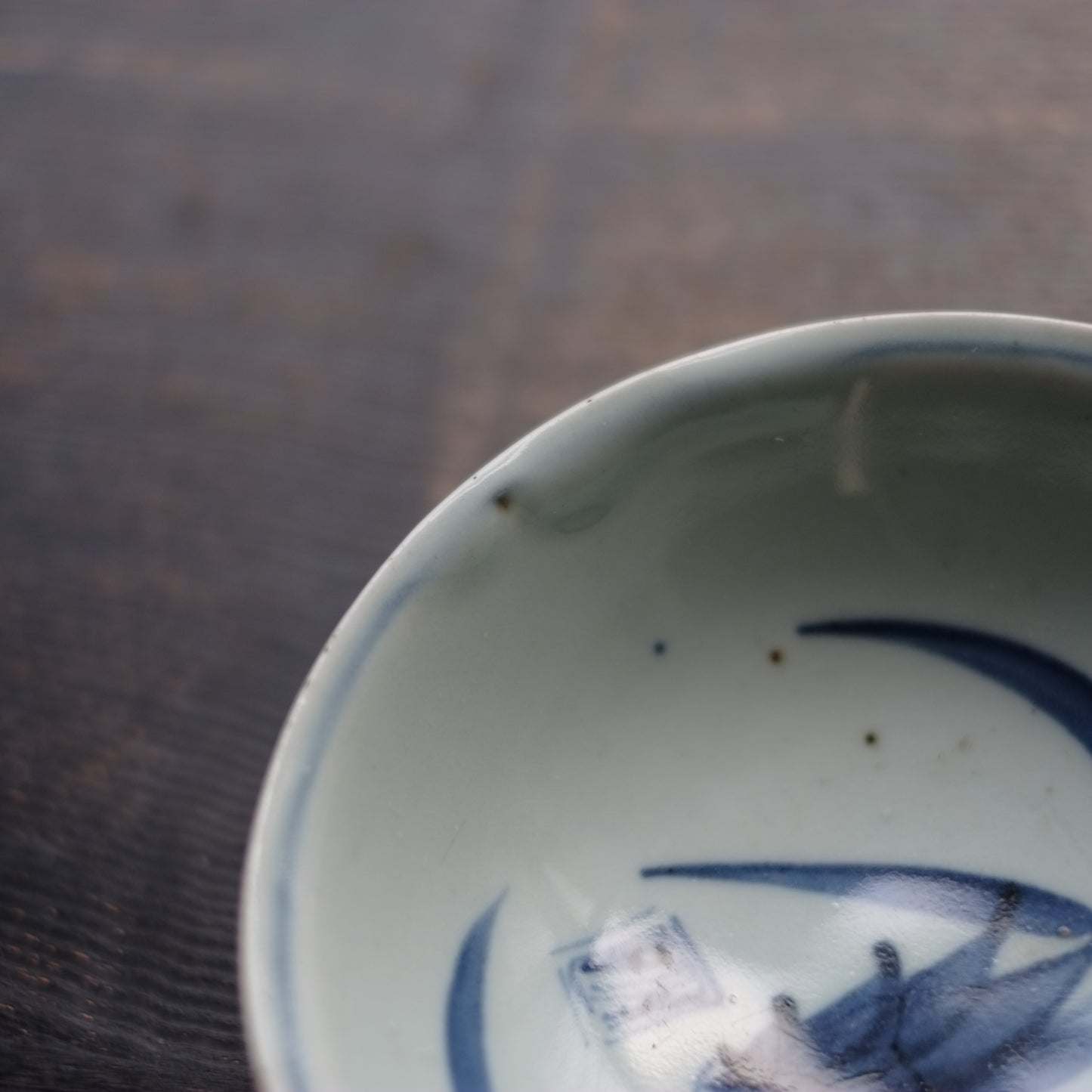 古染付 青花 蘭図深鉢皿 (明朝末期-清朝初期)