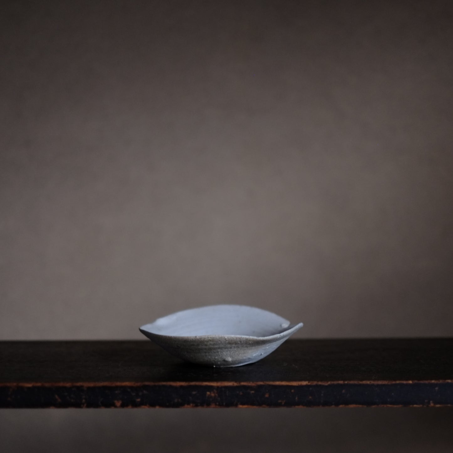 時代 美濃 山茶碗 白瓷系陶器 (南北朝-室町時代 15世紀頃)