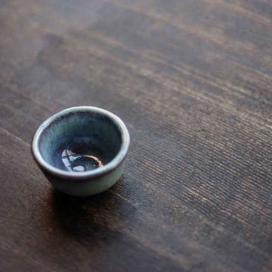 時代 海鼠釉 盃 網走刑務所製 (明治-昭和期)