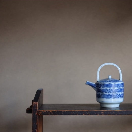 時代 五弁花草文染付銚子 (明治時代)