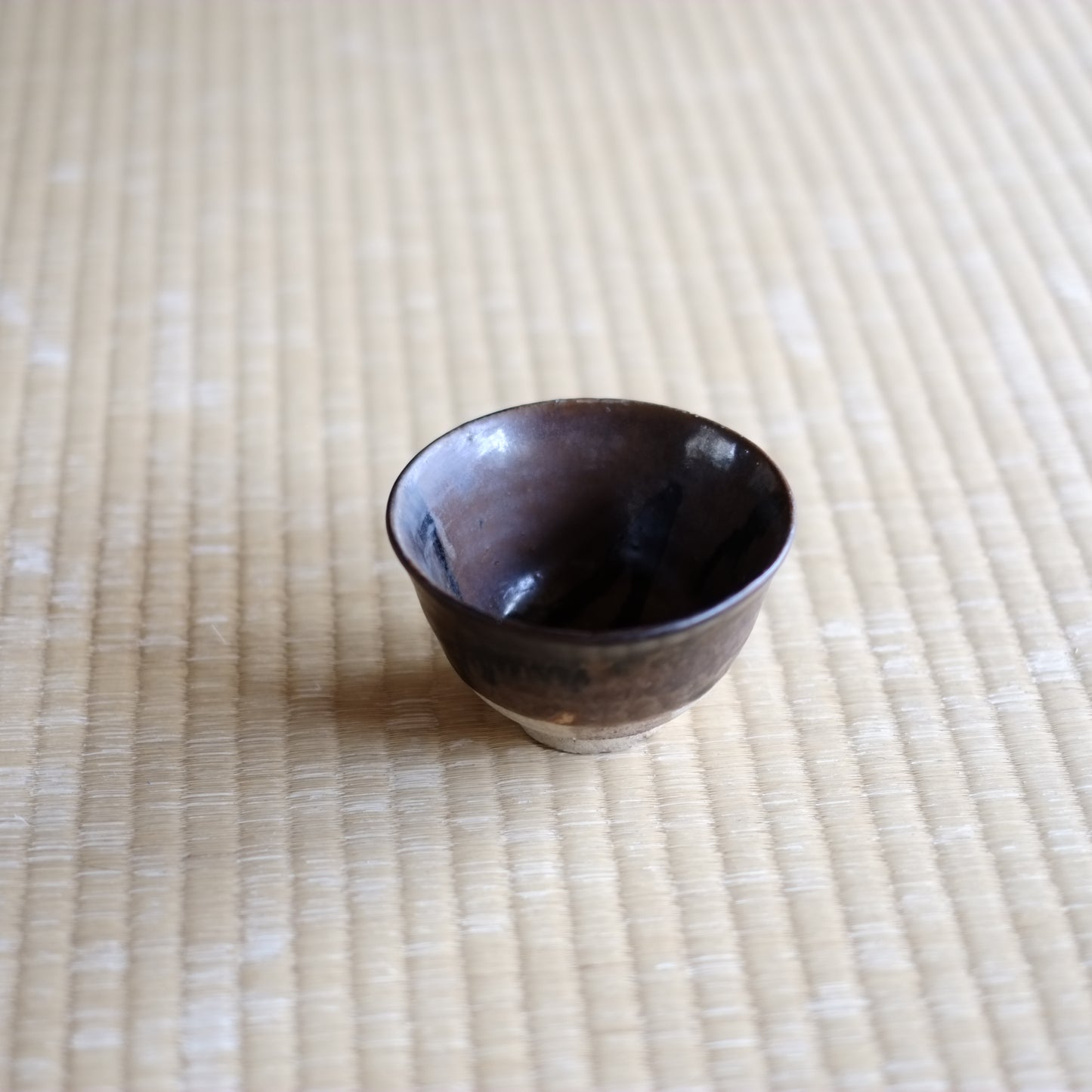 時代 美濃 椿手小服茶碗(江戸前期)