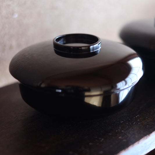 【極上の透漆】 真塗蓋付面取平椀(江戸後期-明治初期)