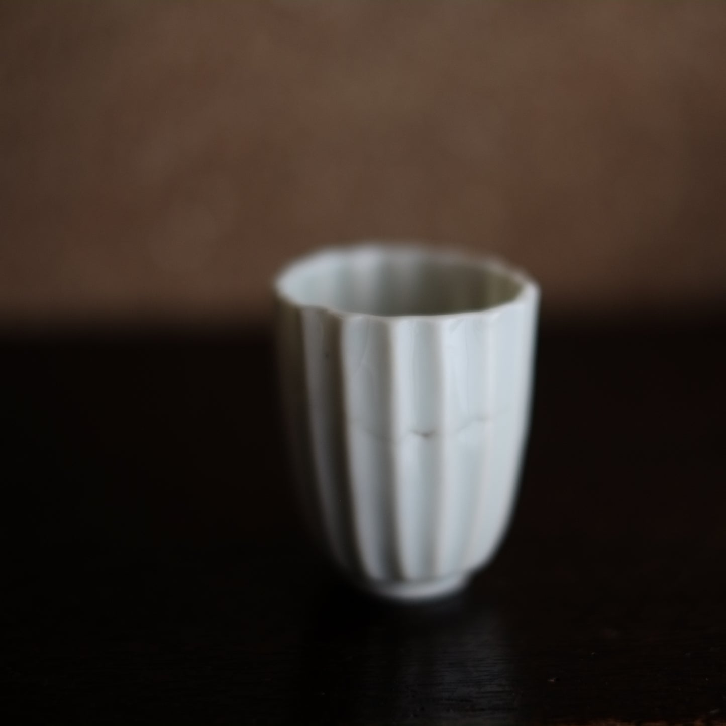 白磁鎬文 立盃 (明治時代)
