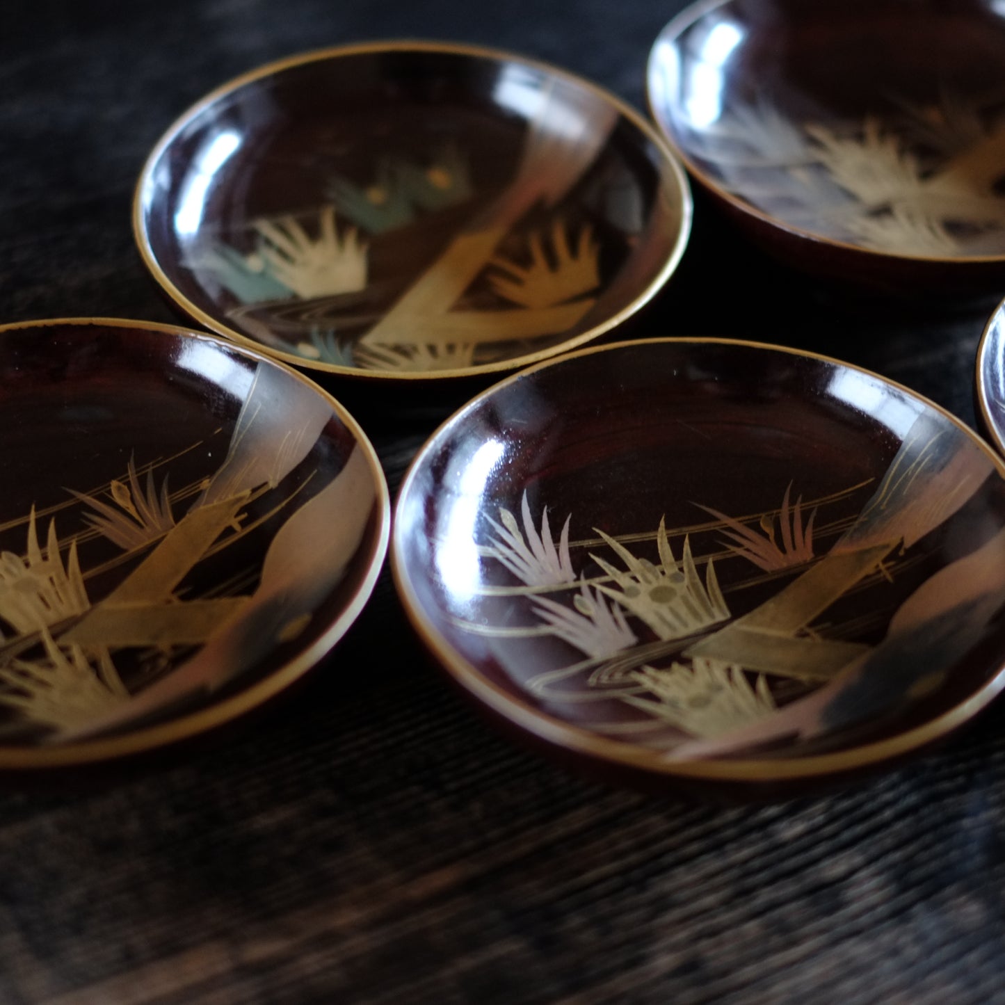 時代 八つ橋図金蒔絵 縁金溜塗 菓子皿 5客セット (明治期頃)
