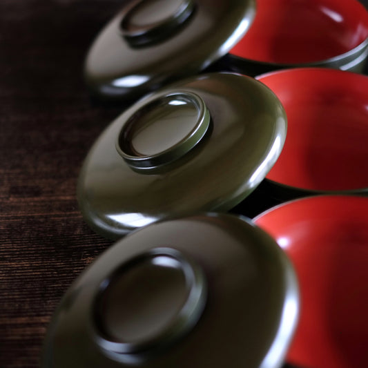 青漆内朱塗 布着蓋付平椀 5客セット (明治初期)