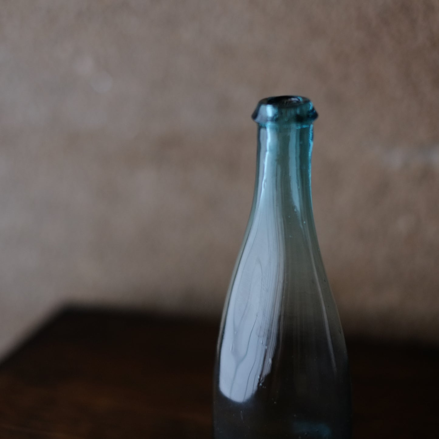 型吹き 蜜柑水ガラス瓶 (昭和初期頃)