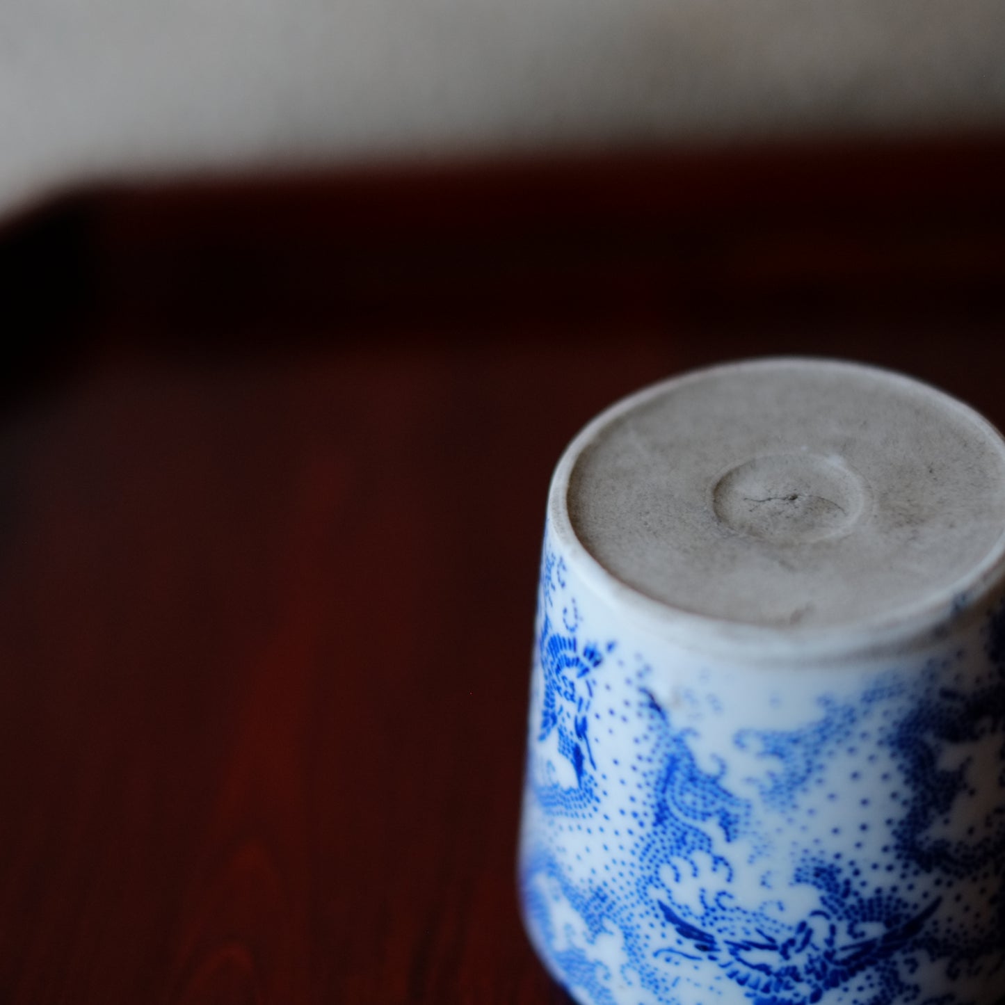 型紙摺印判 雲鶴図蕎麦猪口 (明治時代)