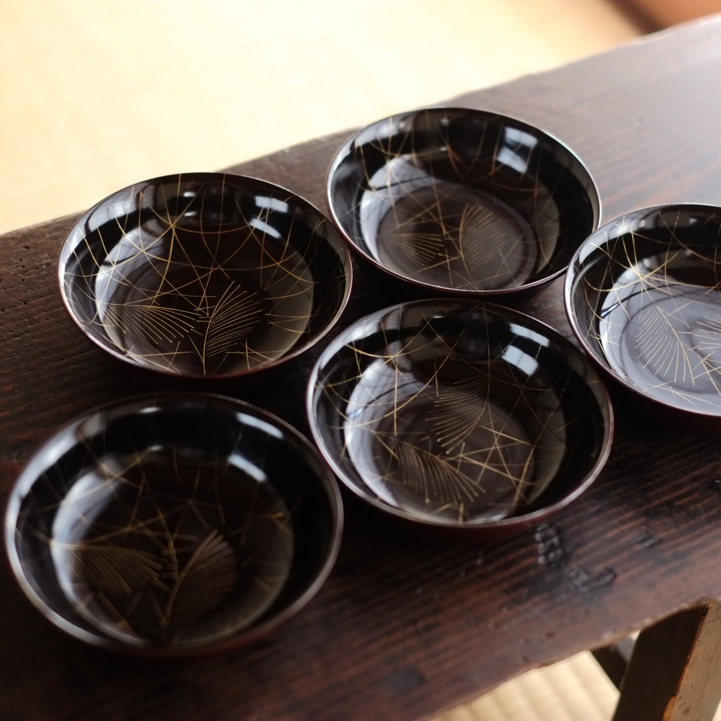 外溜内黒塗分 芒文蒔絵 小皿 5客揃 (明治時代)
