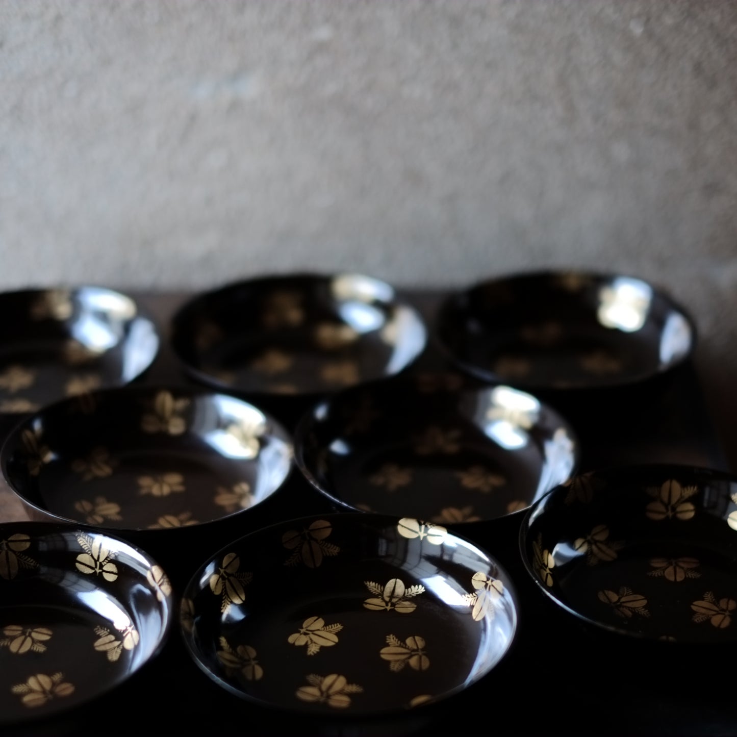 黒漆萩文金蒔絵 小皿 (江戸後期〜明治初期)