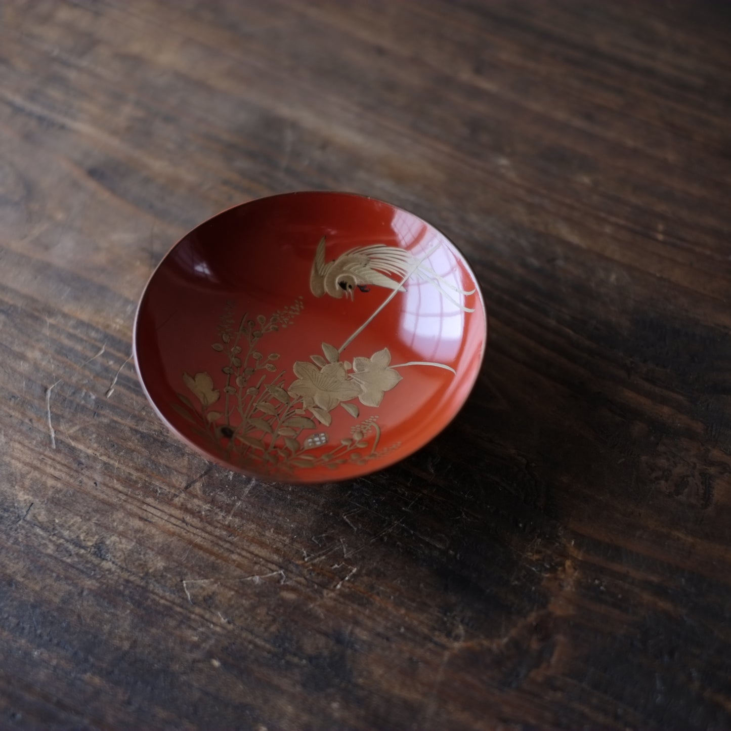 秋草鳥文 切金高蒔絵朱漆 酒盃(明治時代)