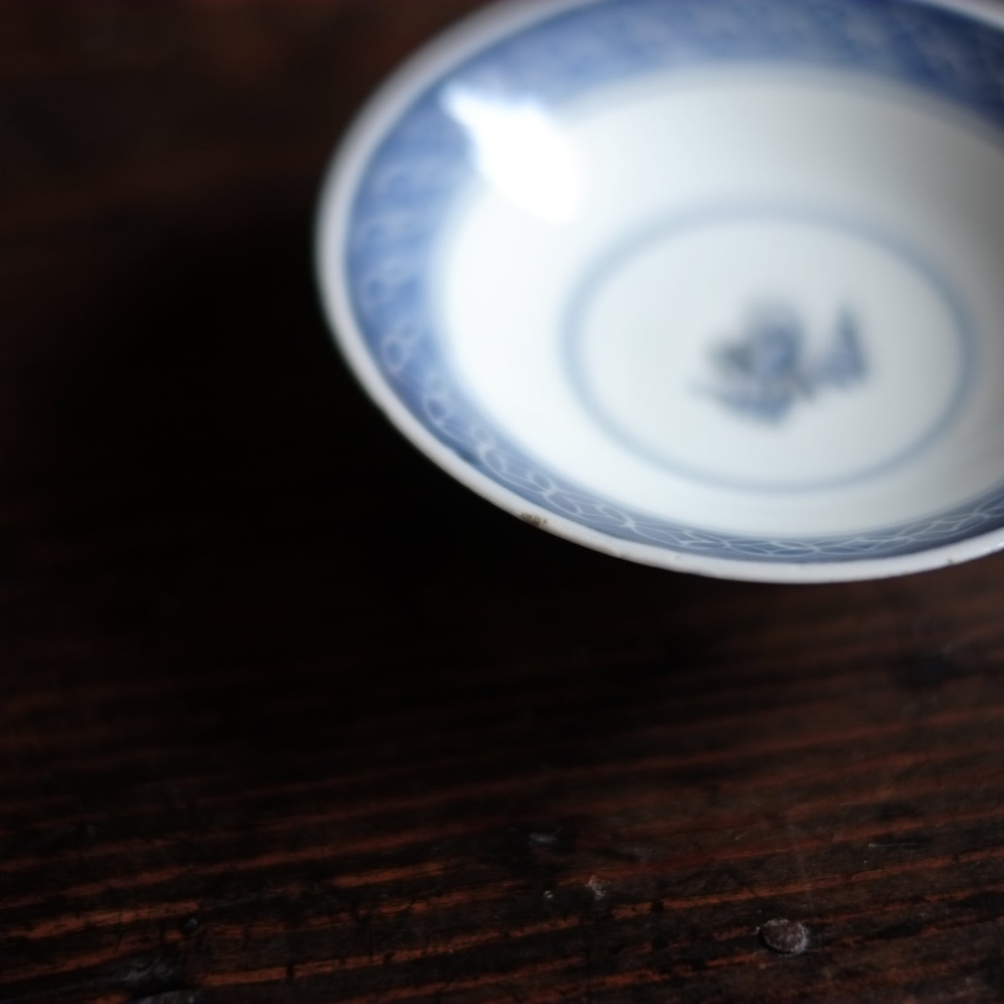 古伊万里 七宝輪繋ぎ文 蓋付碗 (江戸後期)