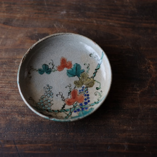 再興九谷青手の小皿 (江戸時代)