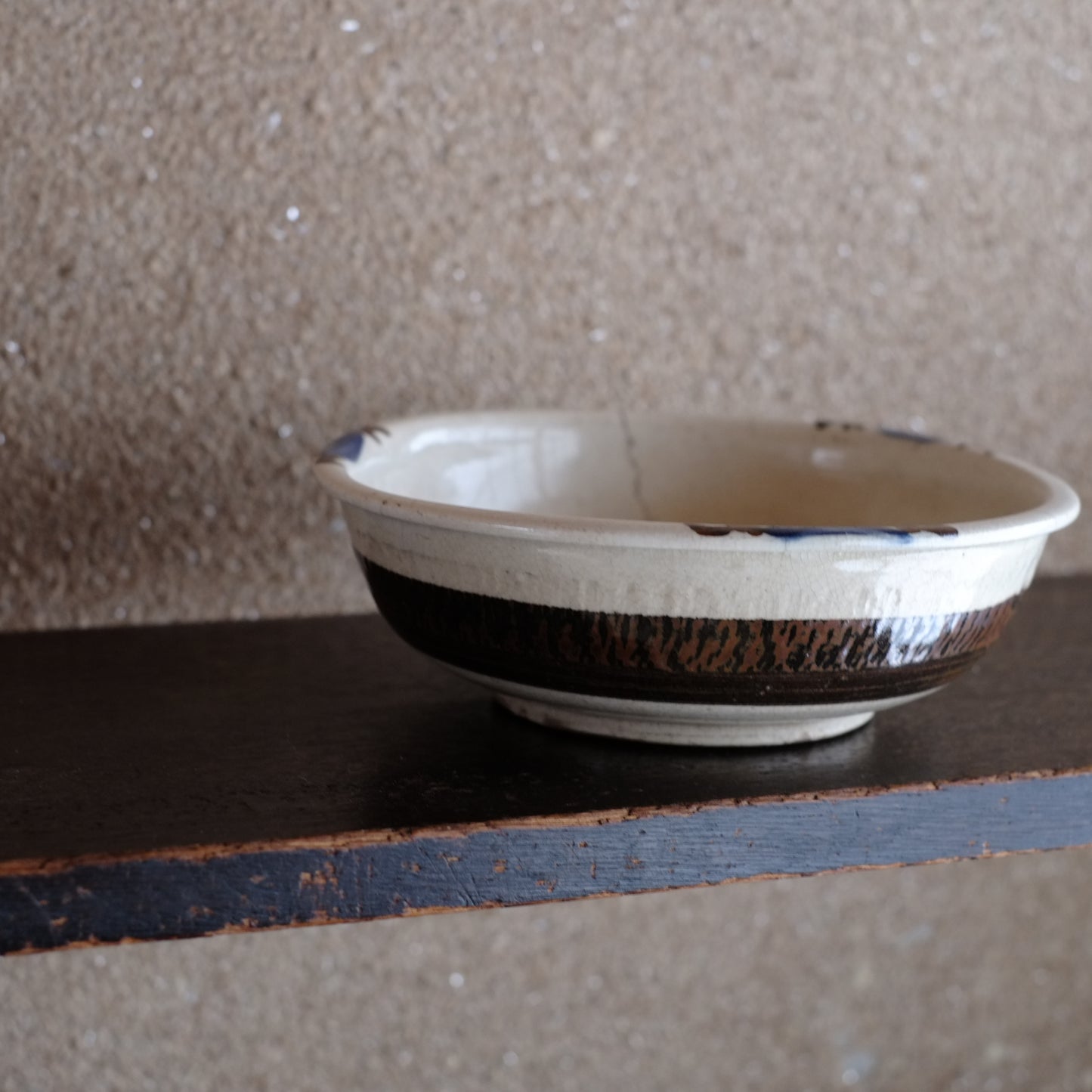 時代 鉄絵呉須梅文 大深鉢皿 (19世紀)