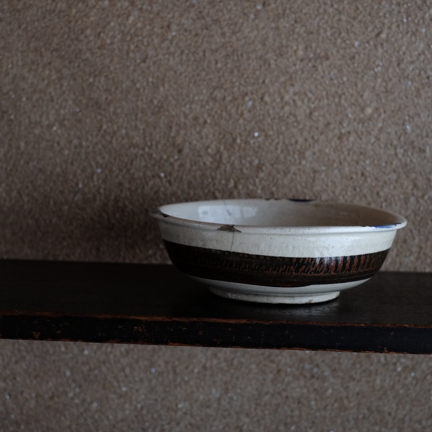 時代 鉄絵呉須梅文 大深鉢皿 (19世紀)