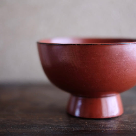 古能登・古輪島塗朱椀　（江戸時代）