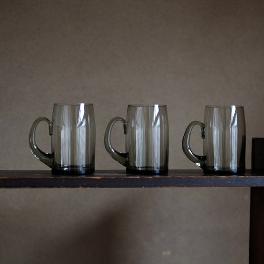 時代　欧州　黒ガラス　ジョッキ　(20世紀)