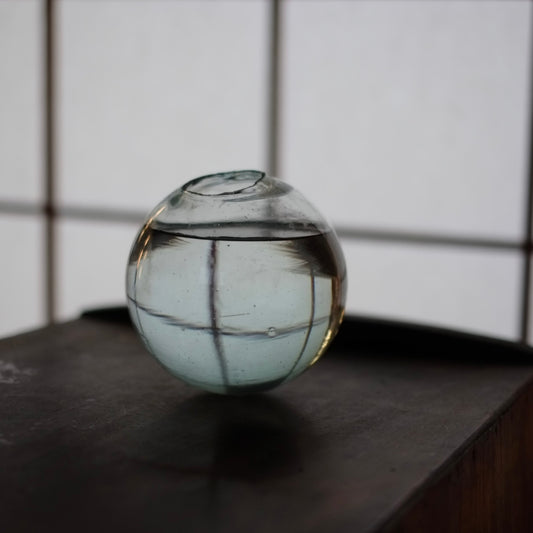 時代　吹きガラス　金魚玉 　（小）