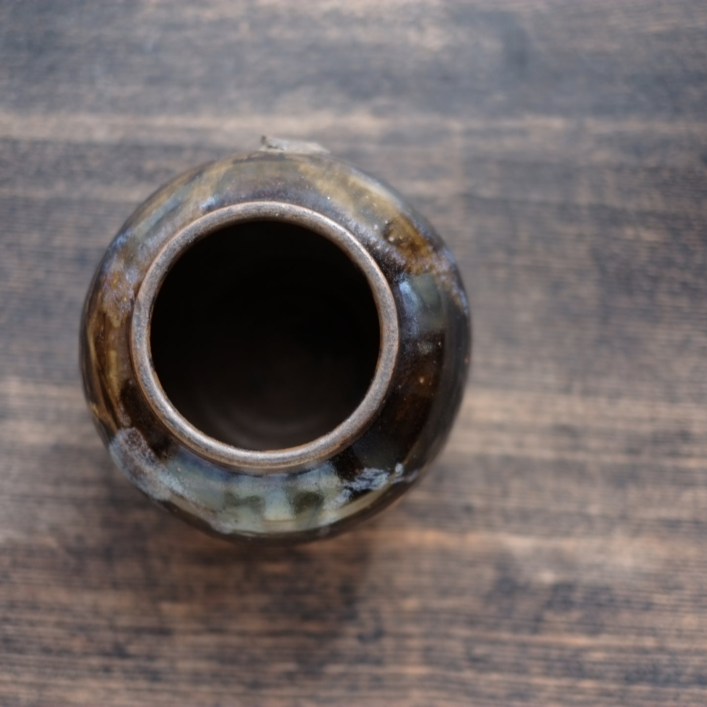 時代　鉄釉灰打掛壺　(20世紀)