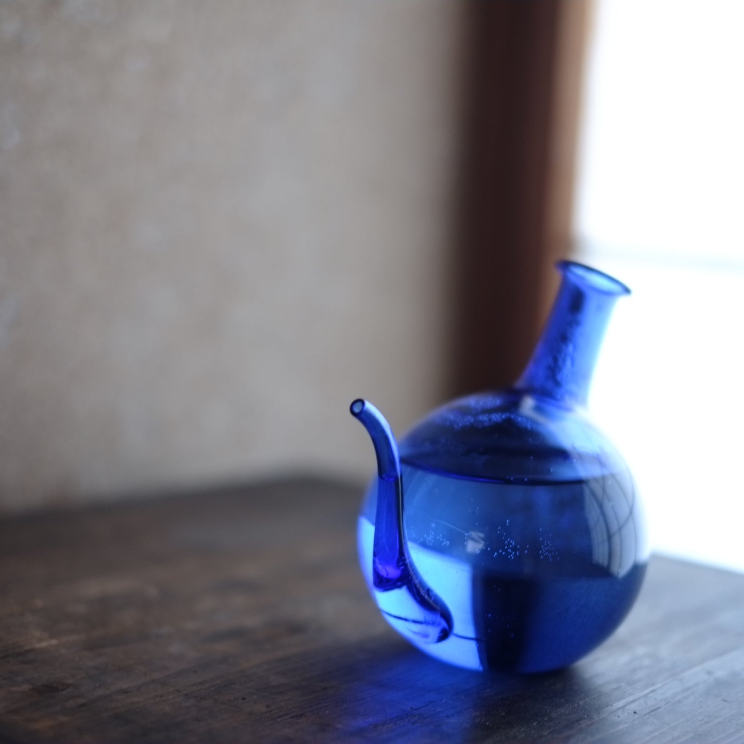 時代　注口青ガラス　ちろり　(20世紀)