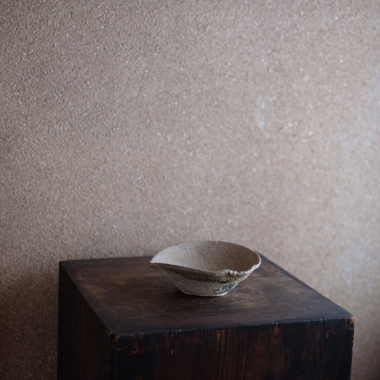 時代　常滑　自然釉　山茶碗　(鎌倉時代　12-14世紀)