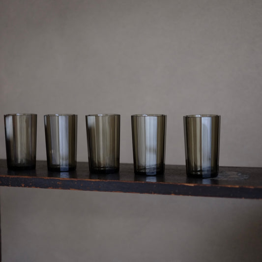 時代 黒ガラス カットグラス(昭和期)