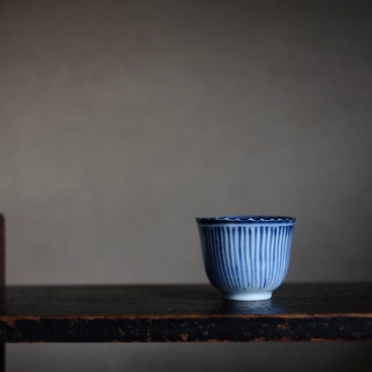 粋な 輪花縞文染付 蕎麦猪口 湯呑 向付(明治時代)