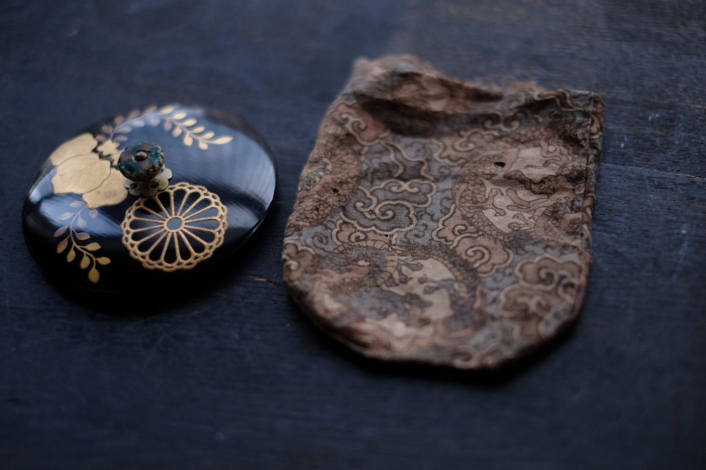 時代　研出蒔絵蓋　鉄銚子　対　燗鍋　時代箱付 (江戸時代)