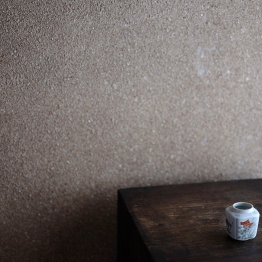 時代　粉彩魚藻図　入角小壺 (清朝-民国朝）