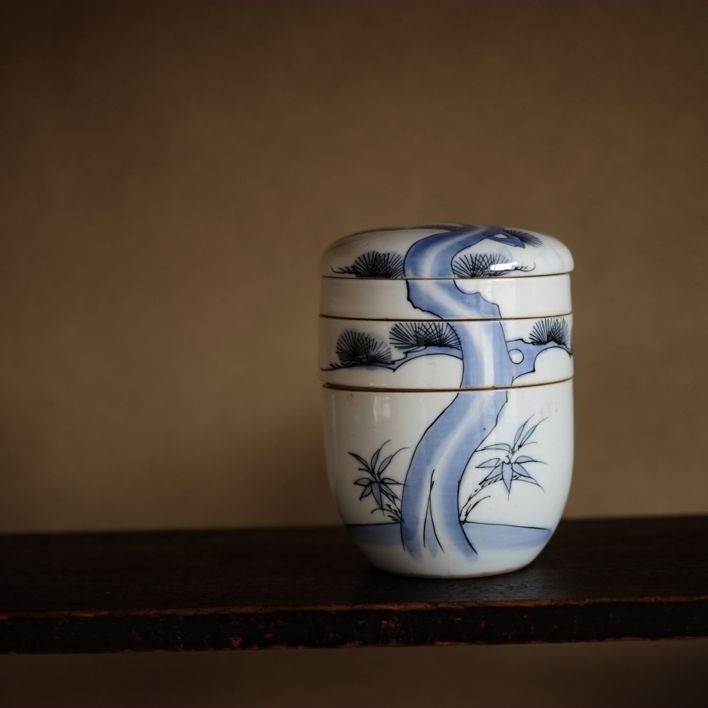 時代　松笹文　蓋付三段重箱 (明治末–昭和中期19世紀末-20世紀)